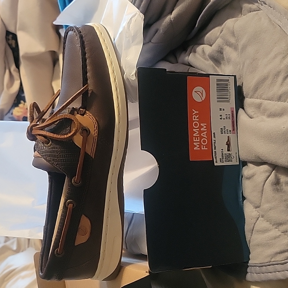 Sperry Topsiders